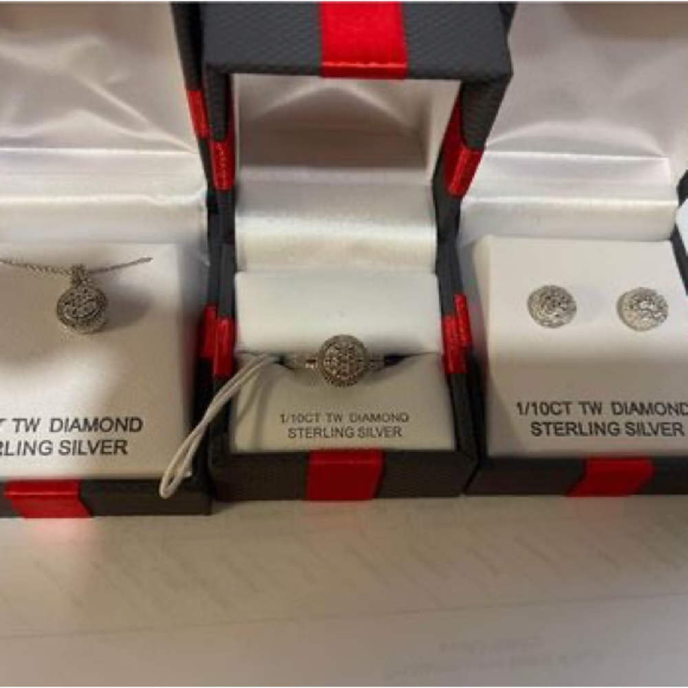 3 piece Diamond jewelry set